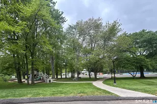 614 Longfellow Dr, Branford, CT 06405 - Photo 12