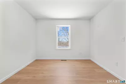 281 Traverse Street, Waterbury, CT 06704 - Photo 24