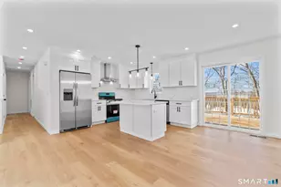 281 Traverse St, Waterbury, CT 06704 - Photo 8