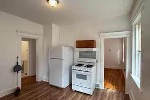 175 Read St, Bridgeport, CT 06607 - Photo 8