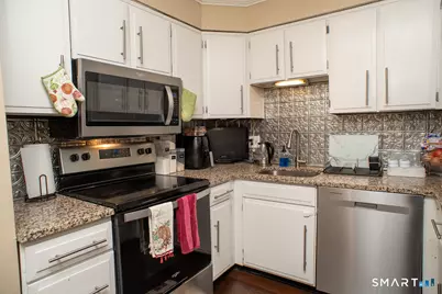 333 Vincellette Street #8, Bridgeport, CT 06606 - Photo 16