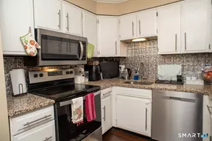 333 Vincellette St, Bridgeport, CT 06606 - Photo 16