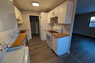 21 Enid St, Bridgeport, CT 06606 - Photo 1