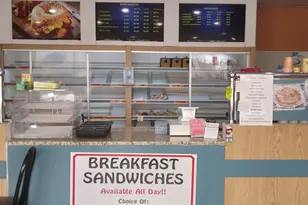 467 Hartford Rd, Manchester, CT 06040 - Photo 1