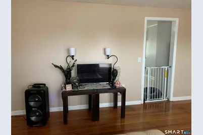 15 Lester Street, New Britain, CT 06051 - Photo 6