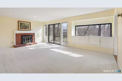 558 Heritage Village #C, Southbury, CT 06488 - Photo 6