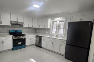 2916 E Main St, Waterbury, CT 06705 - Photo 8