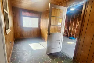 2916 E Main St, Waterbury, CT 06705 - Photo 4