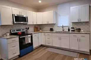 163 Draher St, Waterbury, CT 06708 - Photo 4