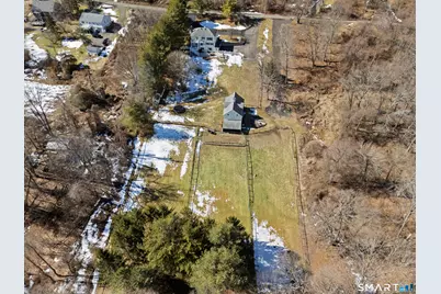 105 Building Brook Road, Hamden, CT 06514 - Photo 38