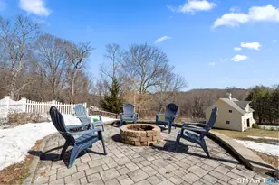 105 Building Brook Rd, Hamden, CT 06514 - Photo 28