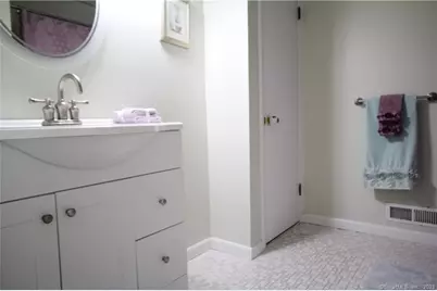 14 Newtown Road #A19, Danbury, CT 06810 - Photo 20