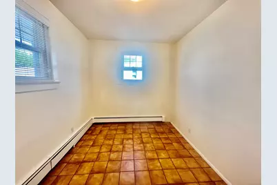 80 Josephine Evaristo Avenue #1st Fl & Basement, Greenwich, CT 06830 - Photo 8