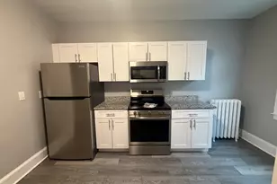 800 Farmington Ave, West Hartford, CT 06119 - Photo 2