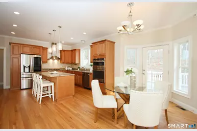 98 Arbor Crossing, East Lyme, CT 06333 - Photo 18