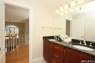 98 Arbor Crossing, East Lyme, CT 06333 - Photo 32