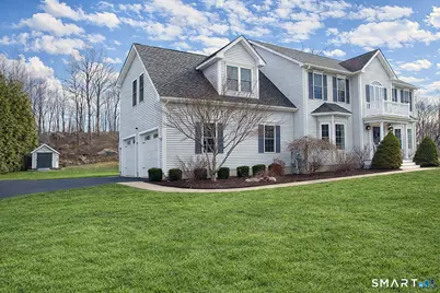 98 Arbor Crossing, East Lyme, CT 06333 - Photo 2