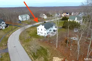 98 Arbor Crossing, East Lyme, CT 06333 - Photo 10