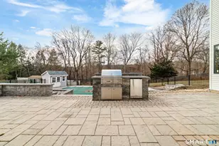 104 Eastfield Rd, Waterbury, CT 06708 - Photo 38