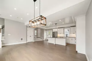 104 Eastfield Rd, Waterbury, CT 06708 - Photo 8