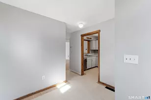 1 Upper Commons, Woodbury, CT 06798 - Photo 4