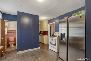 285 Zion St, Hartford, CT 06106 - Photo 18