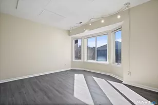 1611 Washington Blvd, Stamford, CT 06902 - Photo 14