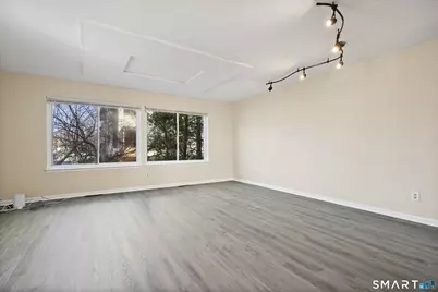 1611 Washington Boulevard #APT 1, Stamford, CT 06902 - Photo 6