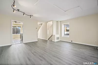 1611 Washington Boulevard #APT 1, Stamford, CT 06902 - Photo 8