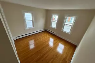 12 Trumbull St, Stonington, CT 06378 - Photo 8