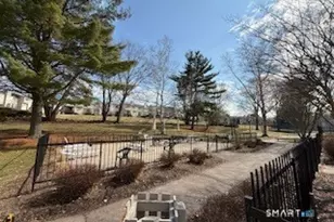 153 Sterling Village, Meriden, CT 06450 - Photo 20