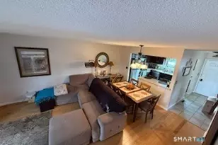 153 Sterling Village, Meriden, CT 06450 - Photo 6