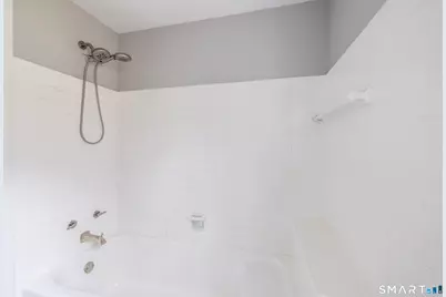 20 Randall Place, Waterbury, CT 06704 - Photo 12