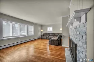 304 Huntington Rd, Stratford, CT 06614 - Photo 6