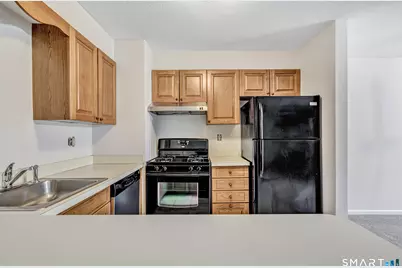 89 Meadow Street #89, Milford, CT 06461 - Photo 14