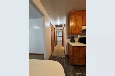 16 Grove Street, New London, CT 06320 - Photo 6