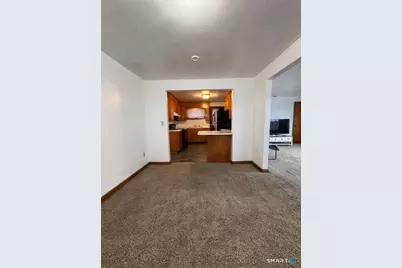 16 Grove Street, New London, CT 06320 - Photo 4