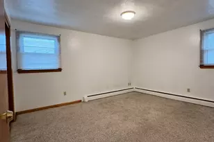 16 Grove St, New London, CT 06320 - Photo 10