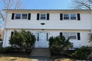 192 High St, Fairfield, CT 06824 - Photo 1