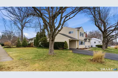 28 Ashford Road, West Hartford, CT 06107 - Photo 4