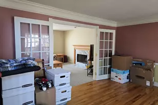 30 Commodore Hull Dr, Derby, CT 06418 - Photo 12