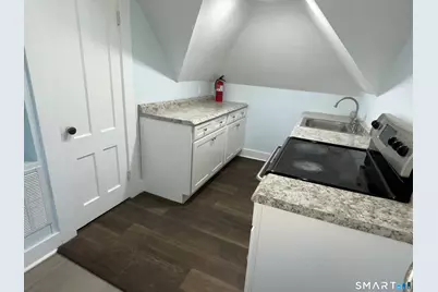 72 Main Street, West Haven, CT 06516 - Photo 8