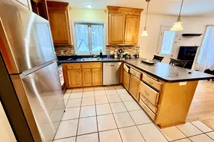 12 Cove Brook Ln, Montville, CT 06382 - Photo 2