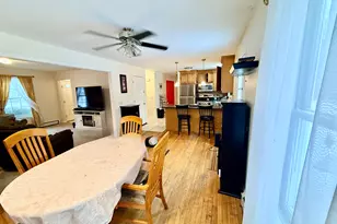 12 Cove Brook Ln, Montville, CT 06382 - Photo 4