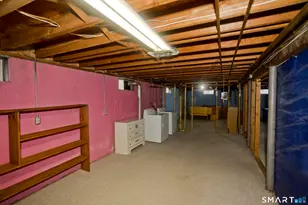 630 Oak St, East Hartford, CT 06118 - Photo 34