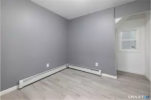 63 W Liberty St, Waterbury, CT 06706 - Photo 8