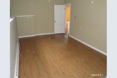 136 Deer Hill Avenue #B12, Danbury, CT 06810 - Photo 10