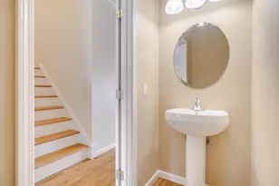 92 Woodcrest Ln, Danbury, CT 06810 - Photo 12