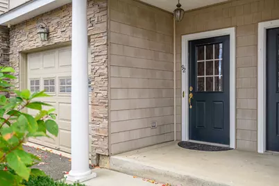 92 Woodcrest Lane #92, Danbury, CT 06810 - Photo 2