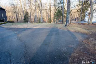 215 Old Newtown Rd, Monroe, CT 06468 - Photo 28